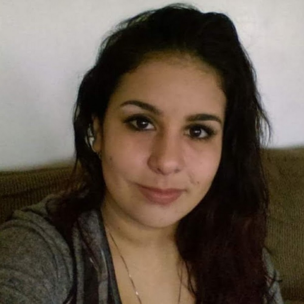 Meet your Posher, Lili